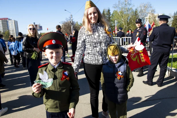 Мемориал славы в Барнауле 9 мая.