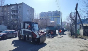 Подрядчики водоканала продолжают восстанавливать городские территории.