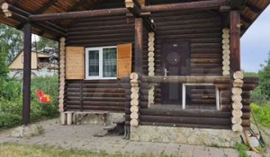 Двухуровневый дачный участок продают в Барнауле за 1,8 млн рублей. 
