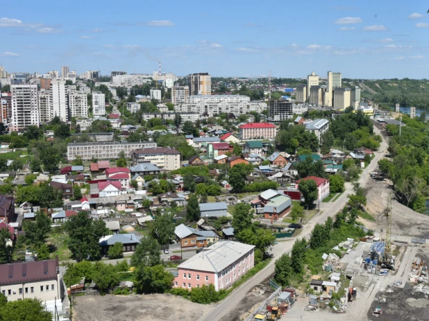 Выездное совещание по развитию центральной части города Барнаула провел мэр Вячеслав Франк.