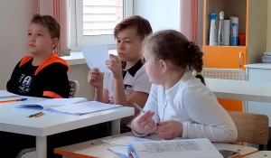 Занятия в Школе скорочтения и развития интеллекта ЛидерГен в Барнауле.