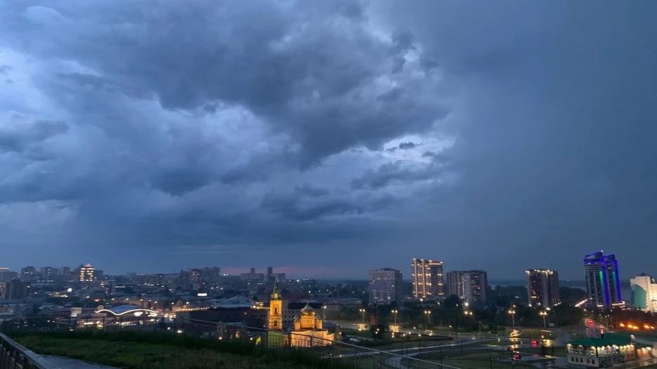 Ночная гроза над Барнаулом.