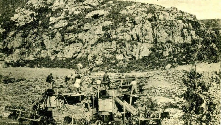 Сибирь, Алтай. Прииск на Май-калгане. № 12.