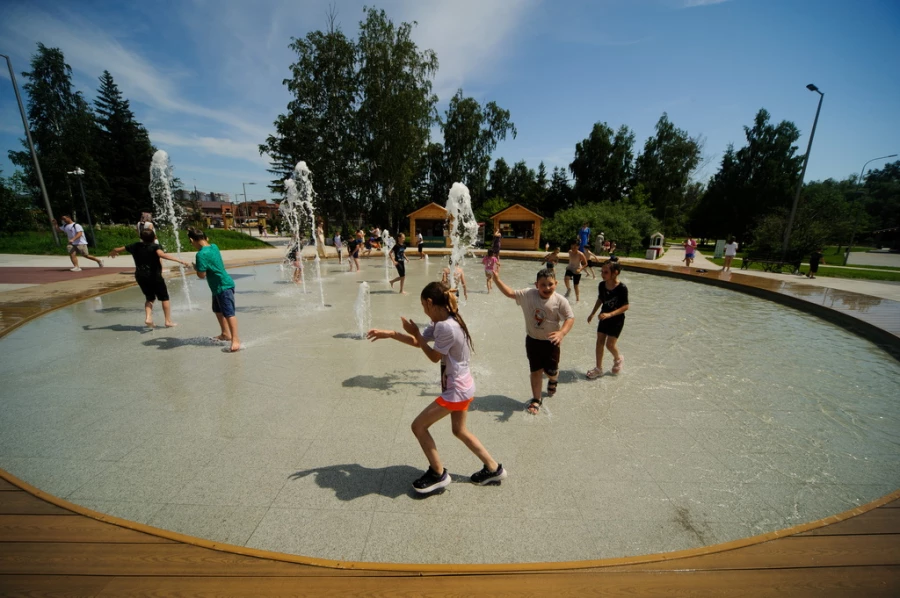 Жара в Барнауле 2024. Центральный парк. 