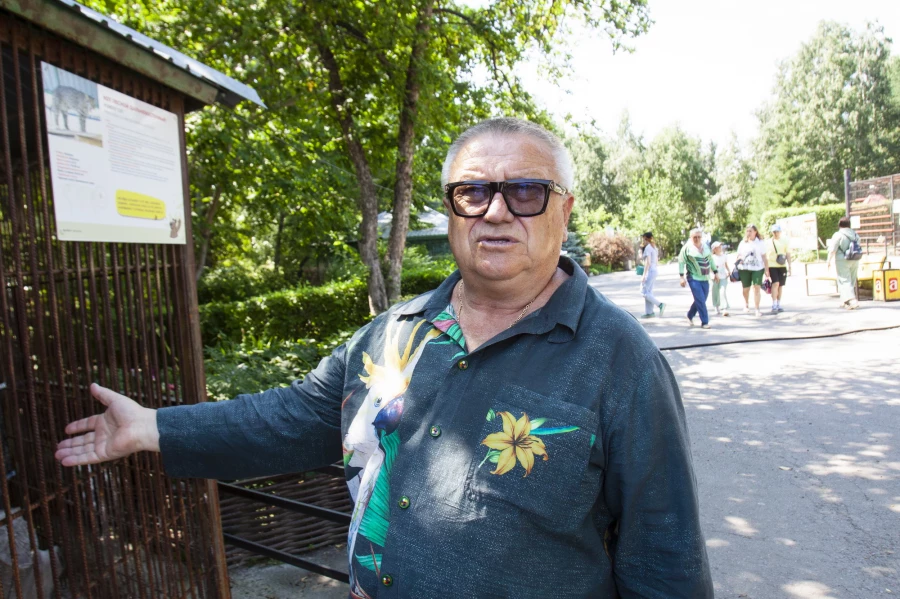 Директор Барнаульского зоопарка Сергей Писарев.