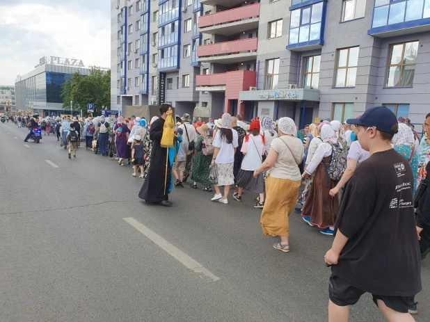 Крестный ход в Барнауле 30 июня.