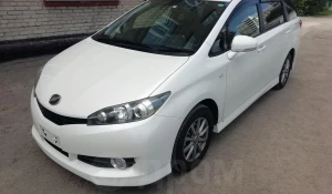  Toyota Wish, 2011.