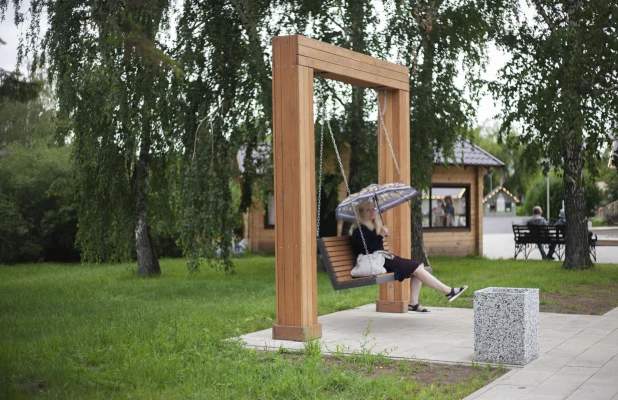 Аттракционы в парке "Ценральный".