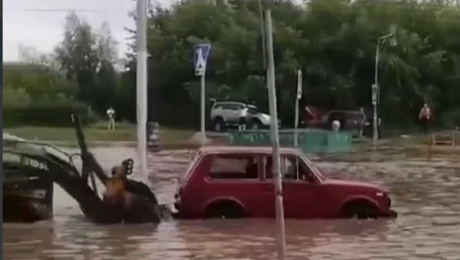 Потоп в Барнауле, 9 июля 2024. 