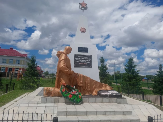 Памятник героям Великой Отечественной войны 