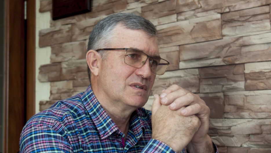 Владимир Устинов