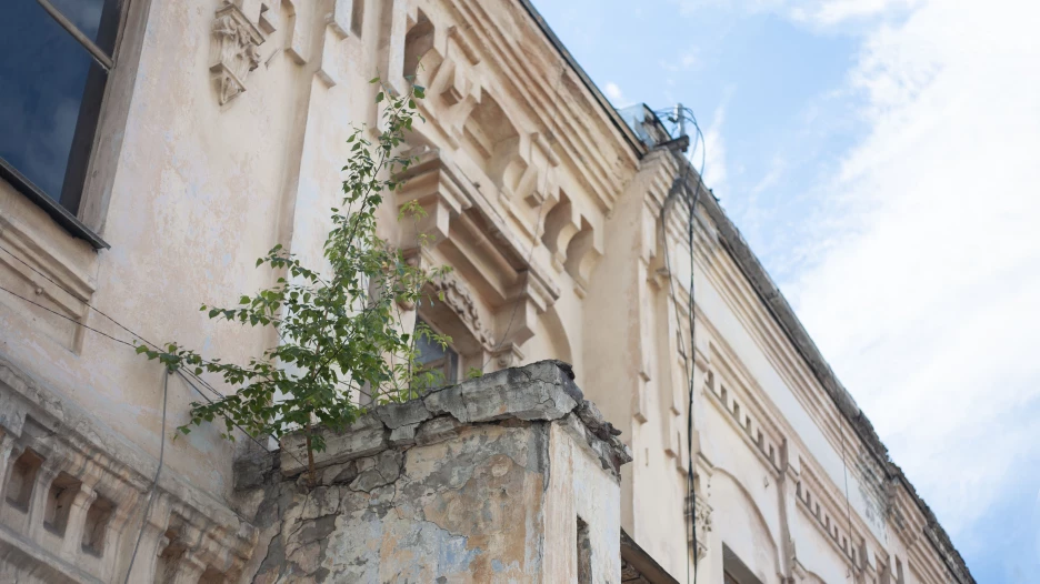 Богадельня купца Пуртова (Варфоломеевским домом призрения) на ул. Пушкина, 58.