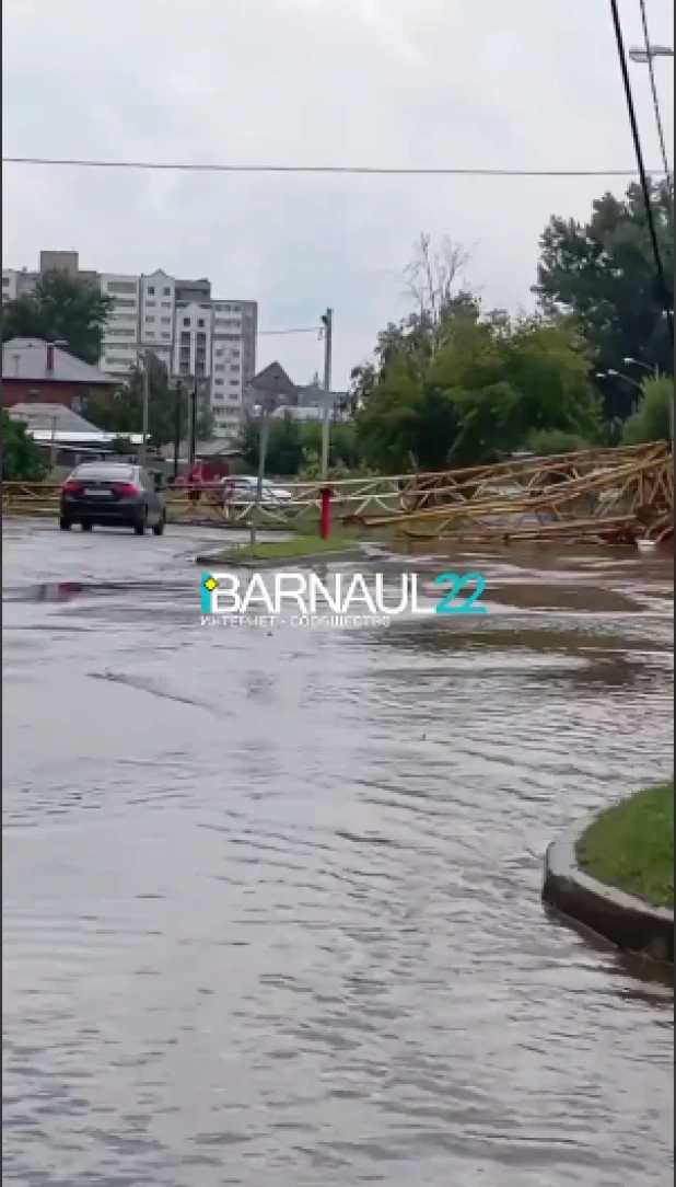 Последствия дождя в Барнауле