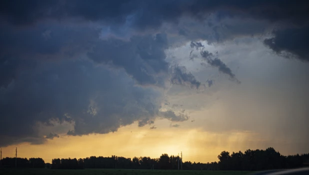 Небо над Алтайским краем.
