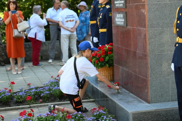 Празднование дня ВДВ в Барнауле. 