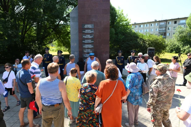 Празднование дня ВДВ в Барнауле. 