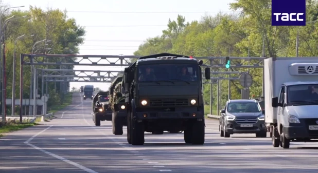 Военные колонны в Суджанском районе. 