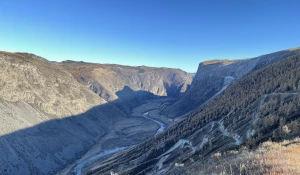 У перевала Катя-Ярык в октябре.