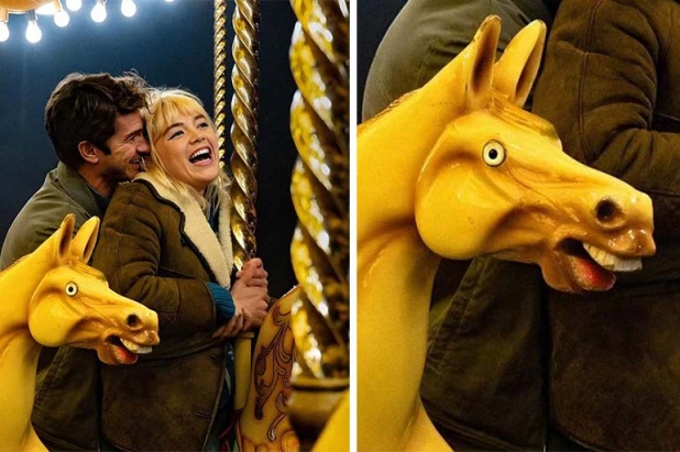 Желтый конь на карусели (Yellow ugly horse, Yellow carousel horse)