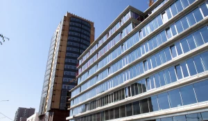 Бизнес-центр «О2» на завершающей стадии строительства. Партизанская, 70.