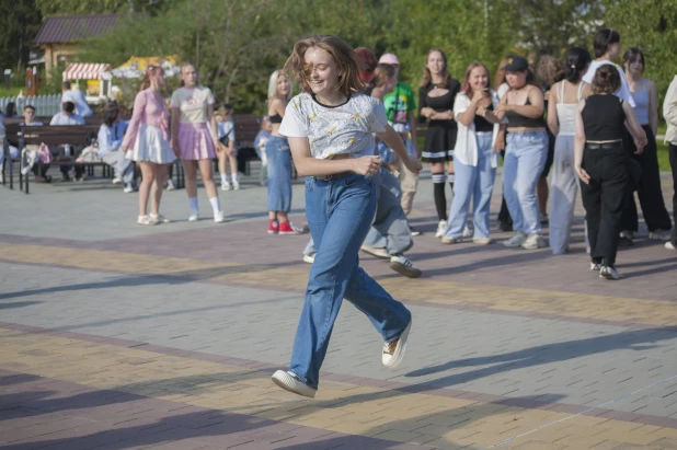 K-pop random dance в парке «Центральный».