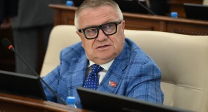 Сергей Писарев, председатель мандатной комиссии АКЗС, заместитель председателя АКЗС по образованию и науке.