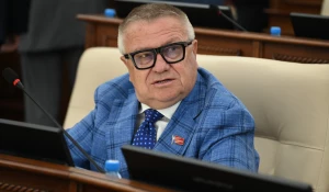 Сергей Писарев, председатель мандатной комиссии АКЗС, заместитель председателя АКЗС по образованию и науке.