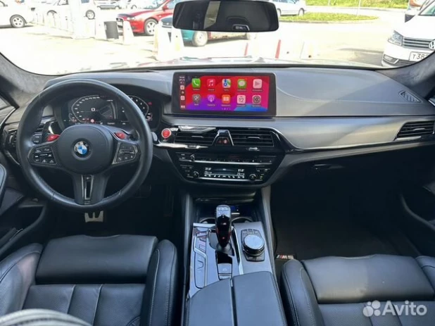 BMW M5 2020 года выпуска