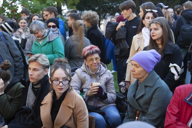 Открытие Второго театрального фестиваля "Здравствуйте, люди!" в Барнауле