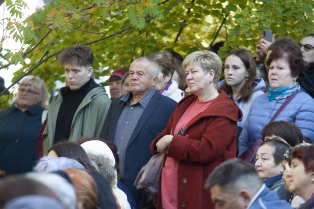 Открытие Второго театрального фестиваля "Здравствуйте, люди!" в Барнауле