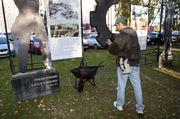 Открытие Второго театрального фестиваля "Здравствуйте, люди!" в Барнауле