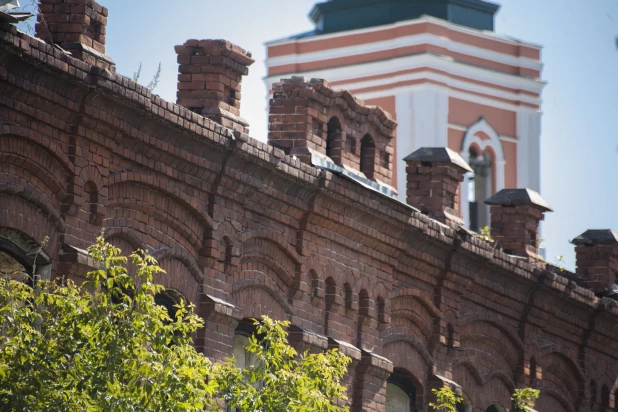 Дом купца Поскотинова (Мало-Олонская, 21) в Барнауле, 2024 год.