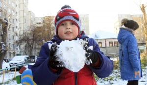 Осенний снег в Барнауле в разные годы.