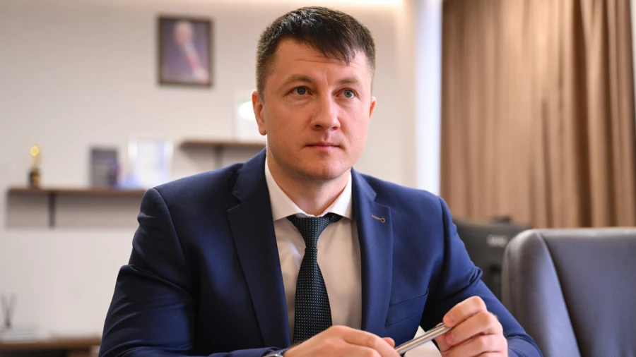 Александр Кокорев, директор дирекции Газпромбанка по развитию бизнеса по Алтайскому краю. Александр Кокорев, директор дирекции Газпромбанка по развитию бизнеса по Алтайскому краю.