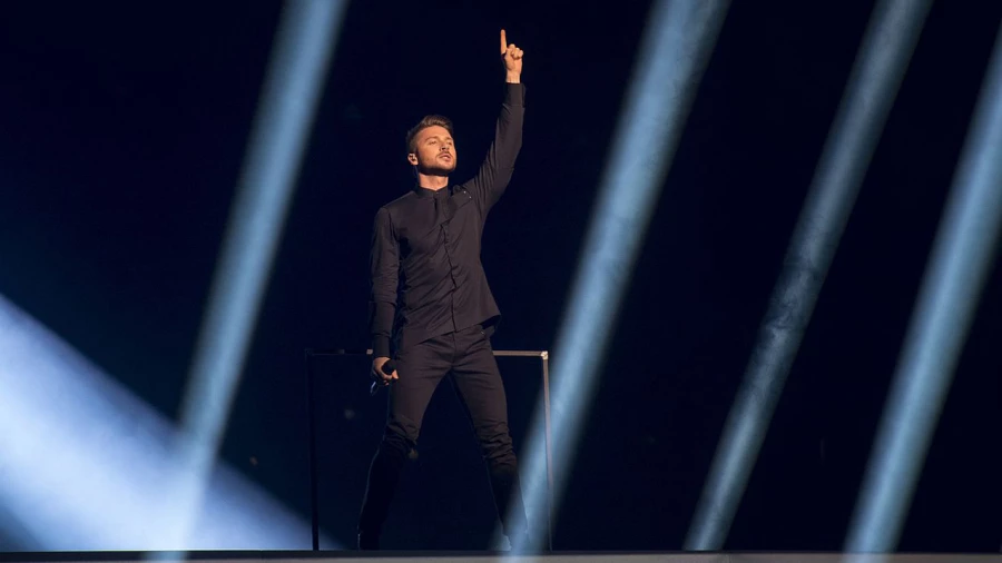 Сергей Лазарев.