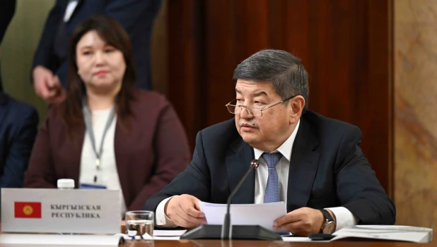 Акылбек Жапаров