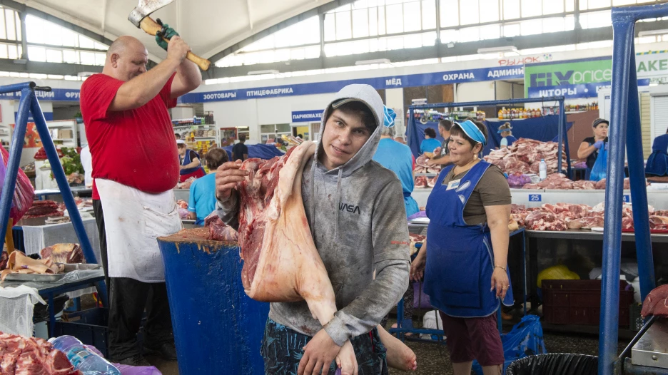 Торговля мясом.