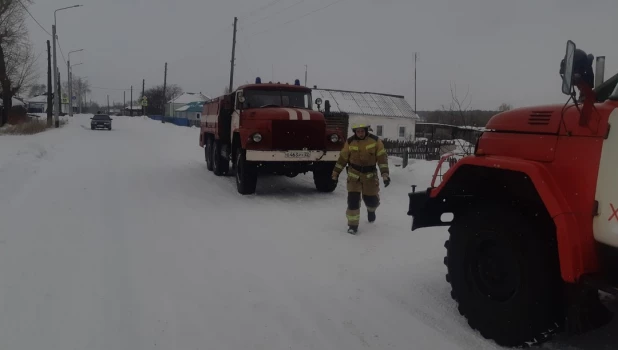 Пожар в селе Новоильинка Хабарского района.