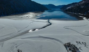 В первой декаде февраля в Камгинском заливе устанавливается первый лед.
