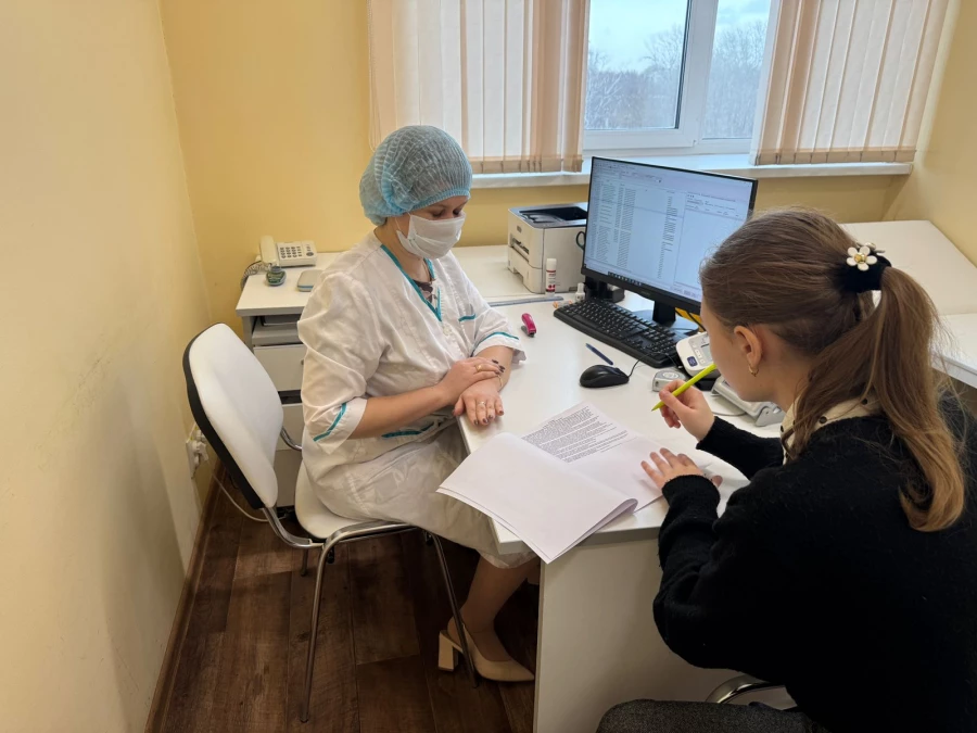 Журналист altapress.ru проходит диспансеризацию за один день