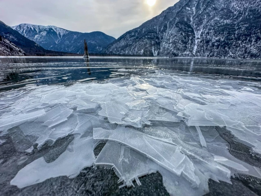 Телецкое озеро в феврале, 2025. 