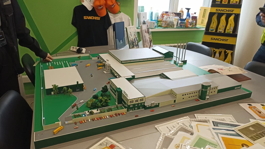 Производство на предприятии «Ренессанс косметик».