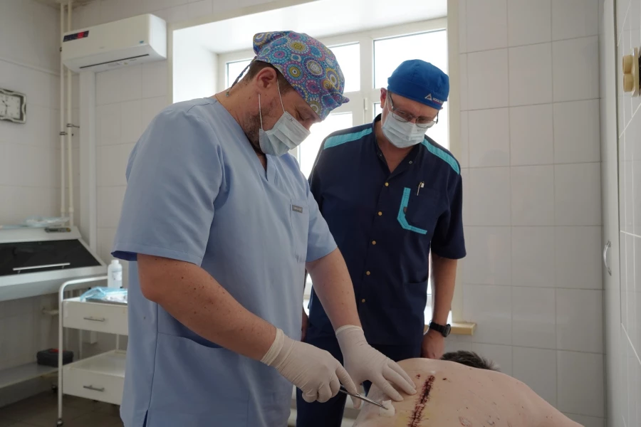 Барнаульские врачи спасли пациента 