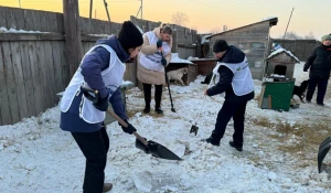 Волонтеры Алтай-Кокса и фонда «Милосердие» провели благотворительную акцию.