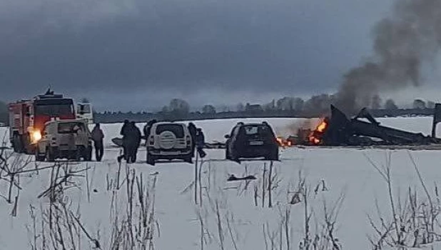 Разбился вертолет в Ленинградской области. Есть погибшие