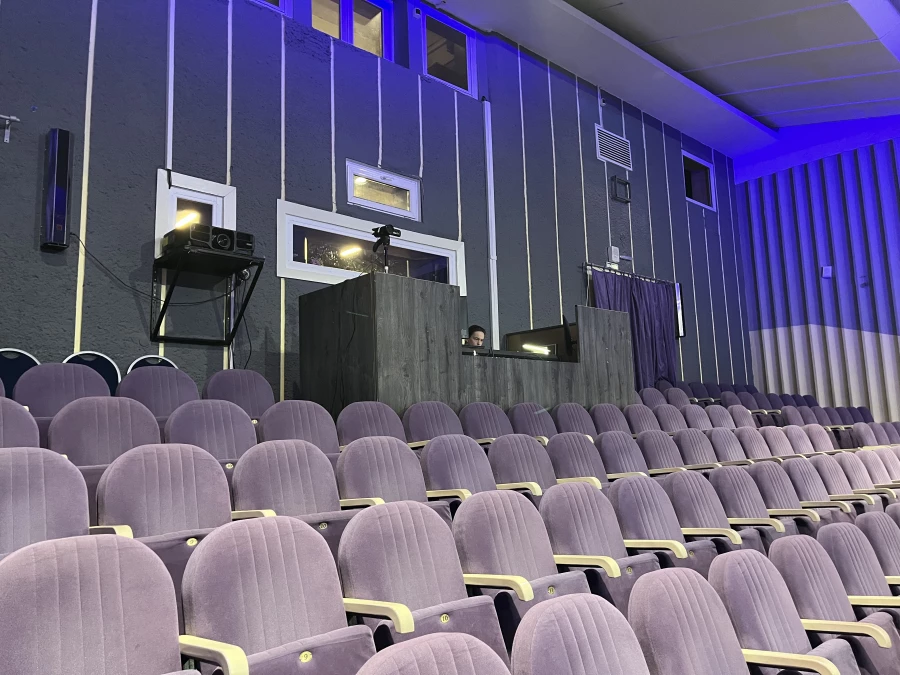 Экскурсия по Музыкальному театру