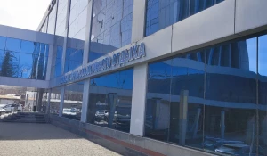 Магазин «Трофей» по адресу на ул. Короленко,102.