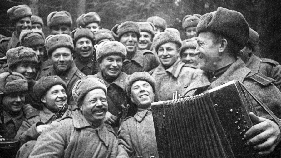 Военные песни. Военные песни.