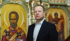 Виктор Томенко поздравил с Пасхой.