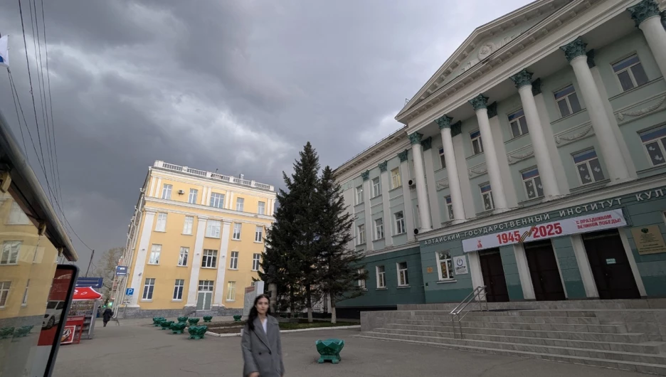 Гроза прошла в Барнауле.